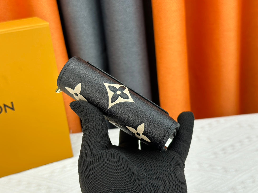 【ルイヴィトン】大容量コンパクト財布 在庫僅少 今すぐチェック