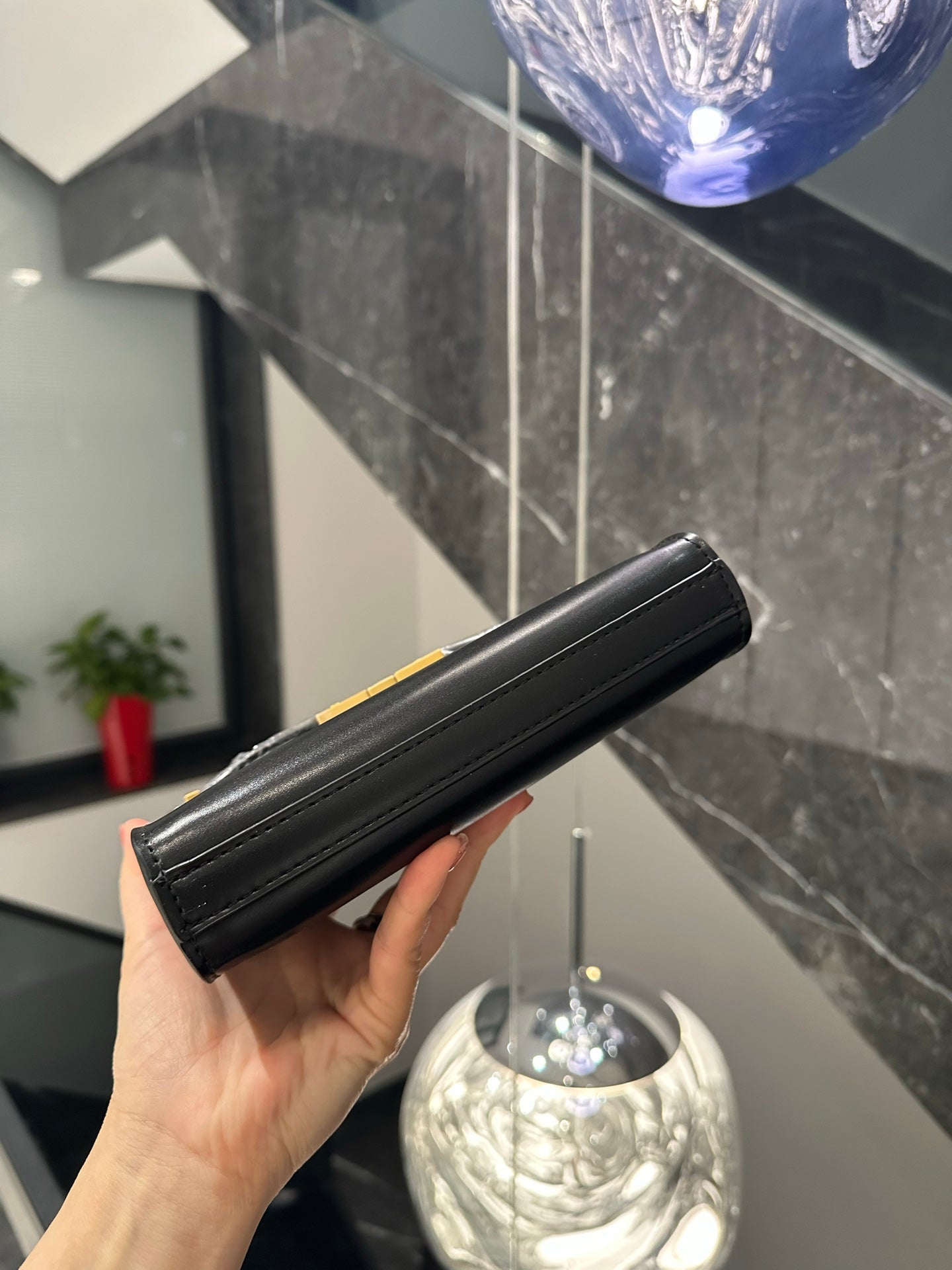 【サンローラン】☆大人気☆マンハッタン ミニ ショルダーバッグ