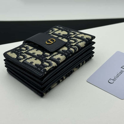 【ディオール】 30 MONTAIGNE 5-GUSSET カードホルダー数量限定 完売必至