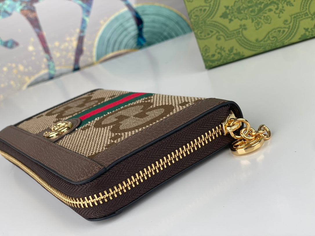 【グッチ】大人気のロングファスナー財布、実用性も抜群！